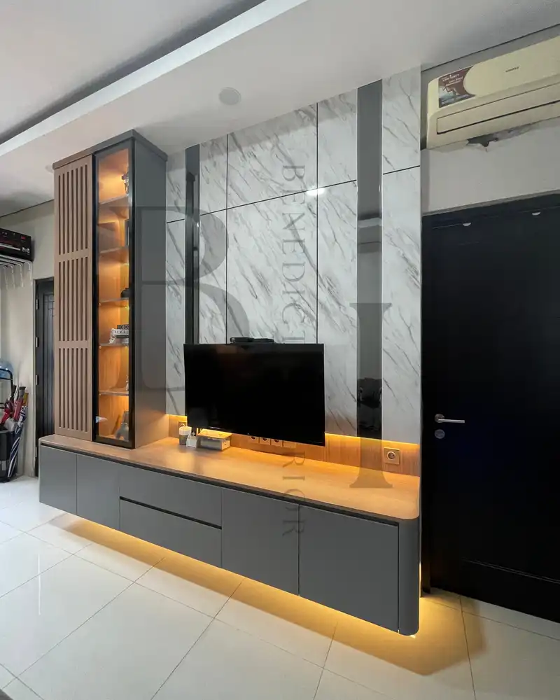 Backdrop TV